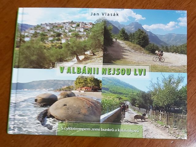 Jan Vlasák - V Albánii nejsou lvi